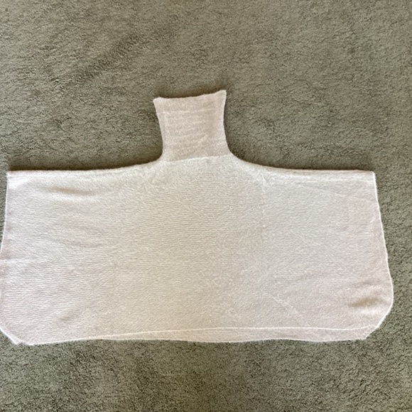 Anthropologie Sleeping On Snow creamy metallic fuzzy knit poncho OS - Picture 4 of 11